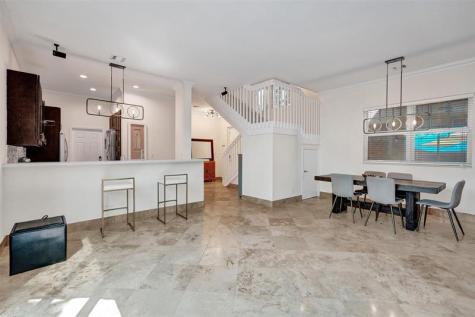 710 NE 15th Avenue Fort Lauderdale FL 33304