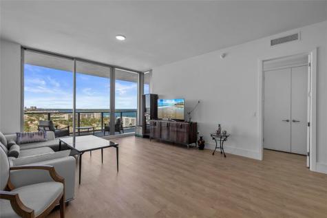 220 Lake Shore Drive Lake Park FL 33403