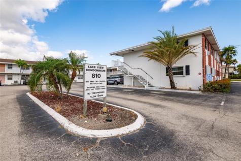 810 Lake Shore Drive West Palm Beach FL 33403