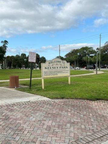 810 Lake Shore Drive West Palm Beach FL 33403