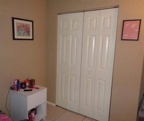 2611 Riverside Drive Coral Springs FL 33065