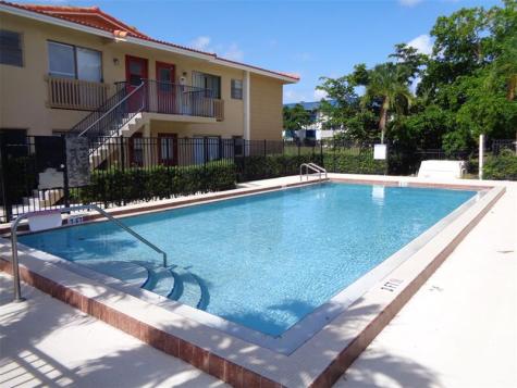 2611 Riverside Drive Coral Springs FL 33065