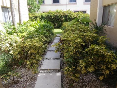 2611 Riverside Drive Coral Springs FL 33065