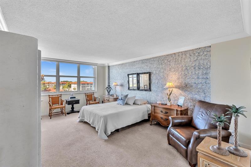 1150 Hillsboro Mile Hillsboro Beach FL 33062