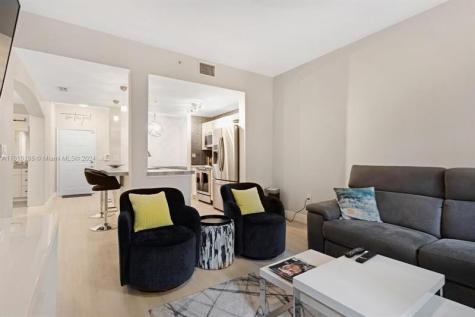 533 NE 3rd Avenue Fort Lauderdale FL 33301