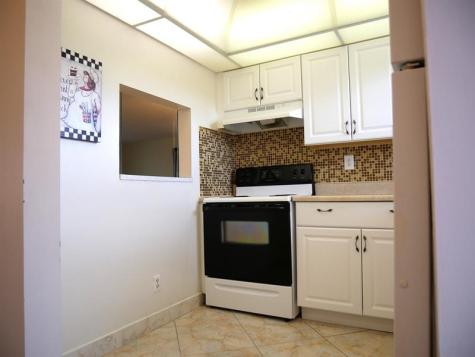 8901 Sunrise Lakes Boulevard Sunrise FL 33322