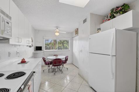 4735 Lucerne Lakes Boulevard Lake Worth FL 33467