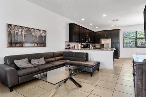 11303 SW 15th Street Pembroke Pines FL 33025