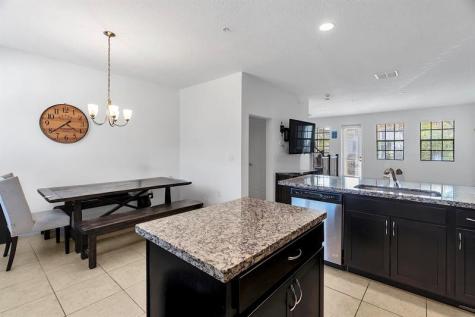 11303 SW 15th Street Pembroke Pines FL 33025