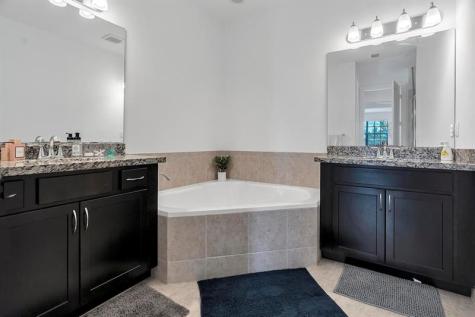 11303 SW 15th Street Pembroke Pines FL 33025