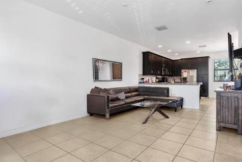 11303 SW 15th Street Pembroke Pines FL 33025