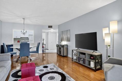 5640 SW 3rd Place Margate FL 33068