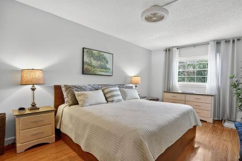 5640 SW 3rd Place Margate FL 33068