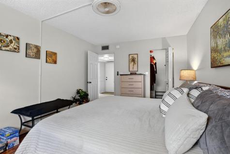 5640 SW 3rd Place Margate FL 33068