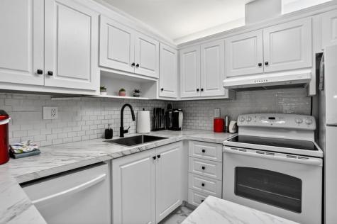 5640 SW 3rd Place Margate FL 33068