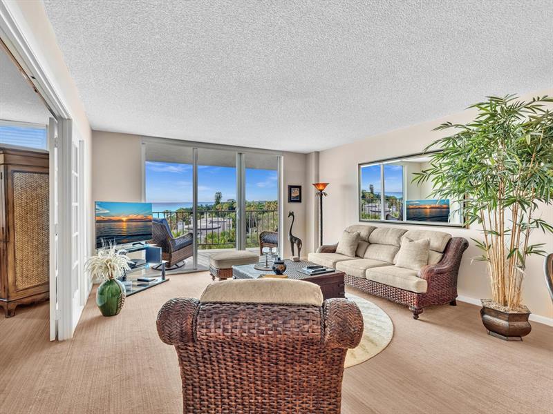 1147 Hillsboro Mile Hillsboro Beach FL 33062