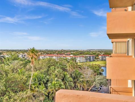 1147 Hillsboro Mile Hillsboro Beach FL 33062