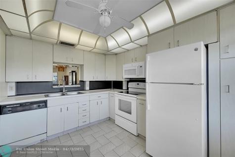 2901 Victoria Circle Coconut Creek FL 33066