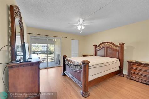 2901 Victoria Circle Coconut Creek FL 33066