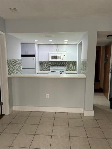 7035 NW 186th Street Hialeah FL 33015