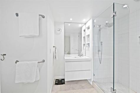 3000 Holiday Drive Fort Lauderdale FL 33316