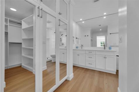 6299 Bay Club Drive Fort Lauderdale FL 33308