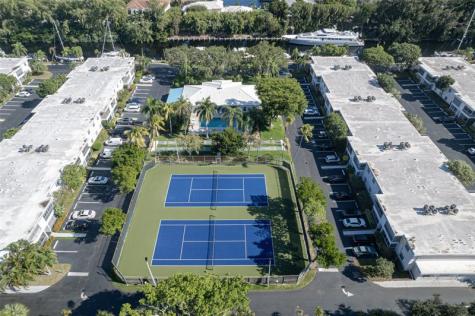 6299 Bay Club Drive Fort Lauderdale FL 33308