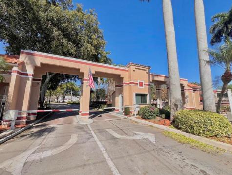 11456 NW 10th Street Hollywood FL 33026
