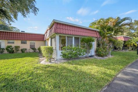 724 Nantucket Circle Lake Worth FL 33467