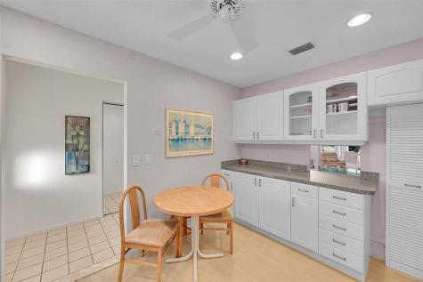 724 Nantucket Circle Lake Worth FL 33467