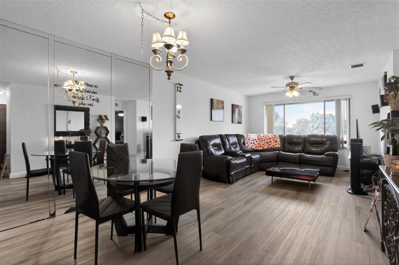 11477 NW 39th Court Coral Springs FL 33065