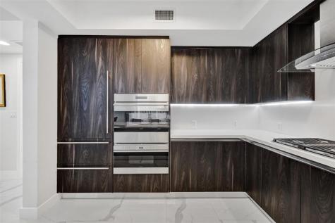 1180 N Federal Highway Fort Lauderdale FL 33304