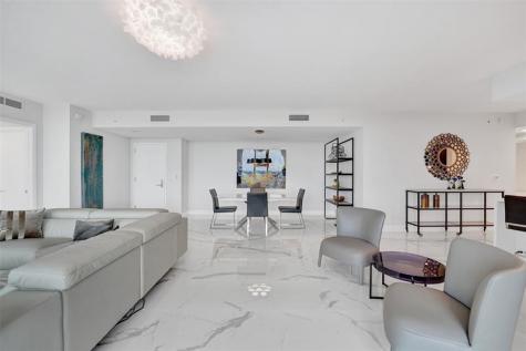 1180 N Federal Highway Fort Lauderdale FL 33304