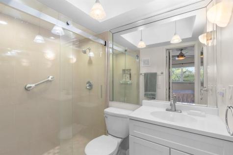 100 SE 6th Avenue Pompano Beach FL 33060