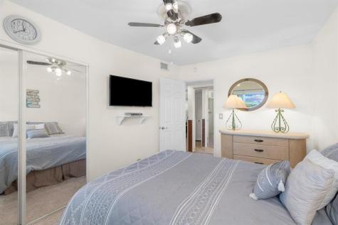 100 SE 6th Avenue Pompano Beach FL 33060