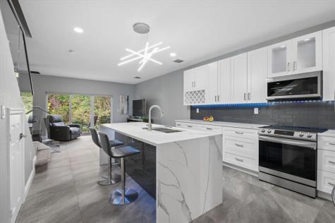 2507 NW 31st Court Oakland Park FL 33309