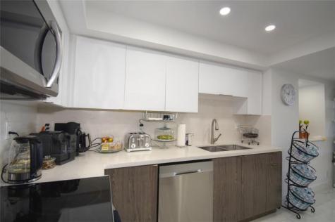 20301 W Country Club Drive Aventura FL 33180