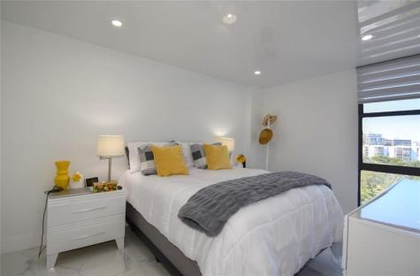 20301 W Country Club Drive Aventura FL 33180