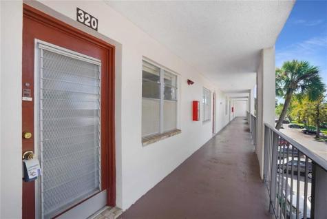 2650 NW 49th Avenue Lauderdale Lakes FL 33313