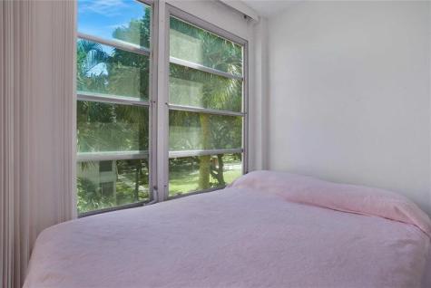 2650 NW 49th Avenue Lauderdale Lakes FL 33313