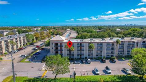 2650 NW 49th Avenue Lauderdale Lakes FL 33313