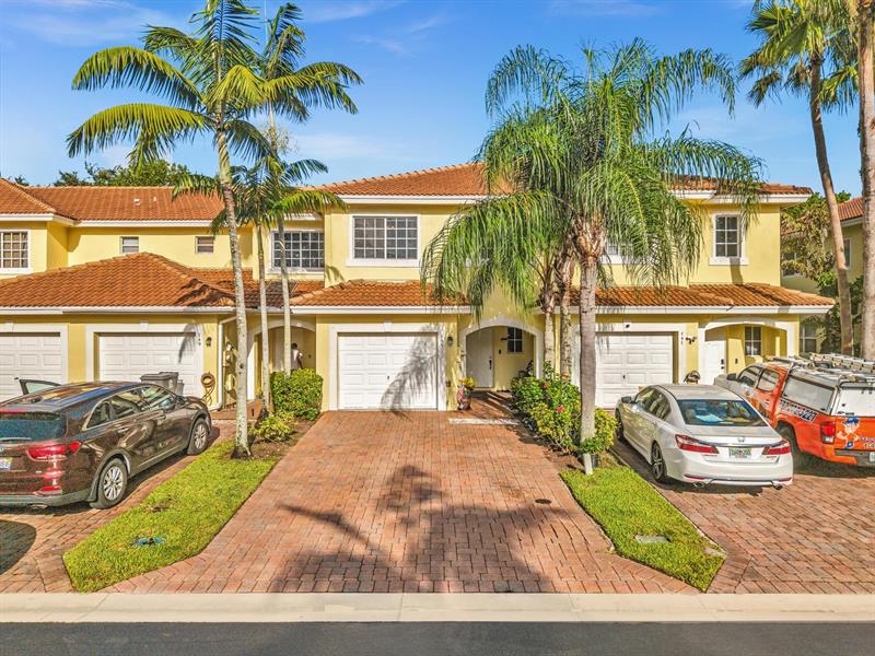 753 Imperial Lake Road West Palm Beach FL 33413