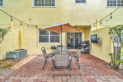 753 Imperial Lake Road West Palm Beach FL 33413