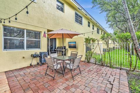 753 Imperial Lake Road West Palm Beach FL 33413