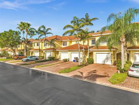 753 Imperial Lake Road West Palm Beach FL 33413