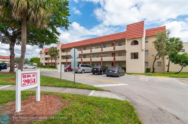 2951 E Sunrise Lakes Drive Sunrise FL 33322