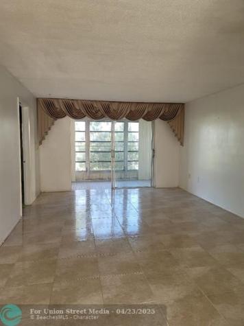 2951 E Sunrise Lakes Drive Sunrise FL 33322