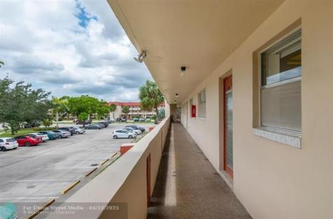 2951 E Sunrise Lakes Drive Sunrise FL 33322