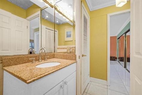 2500 NE 9th Street Fort Lauderdale FL 33304