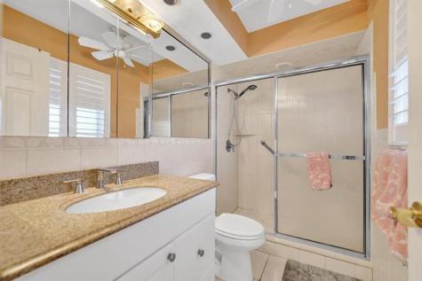 2500 NE 9th Street Fort Lauderdale FL 33304